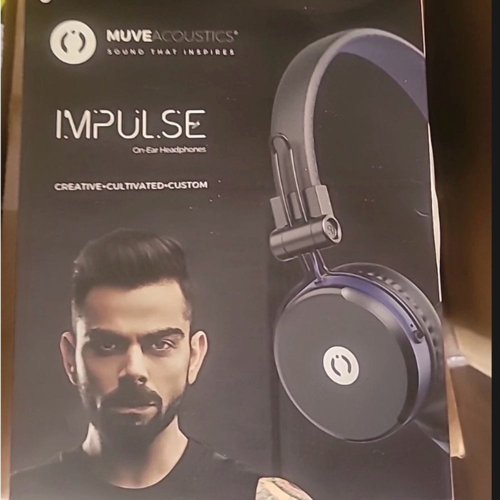 Muve Acoustics Impulse On-Ear Headphones on wire